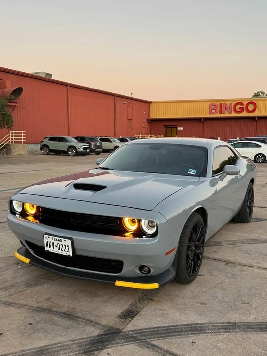 2021 Dodge Challenger 3rd Gen - Image 2 of 15