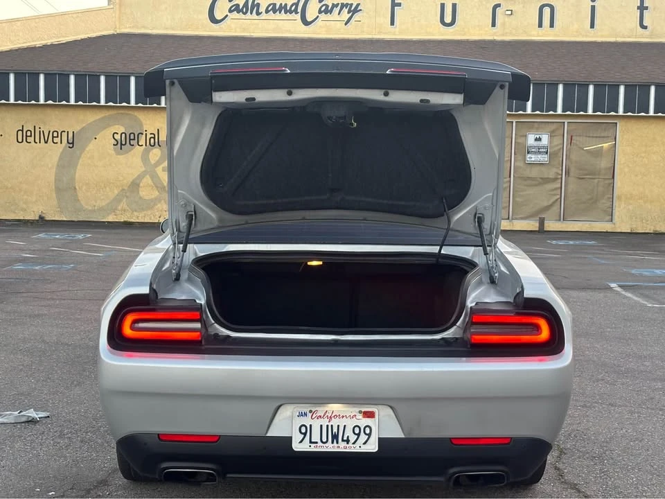 2021 Dodge Challenger 3rd Gen - Image 15 of 20