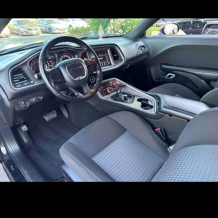 2021 Dodge Challenger 3rd Gen - Image 8 of 9