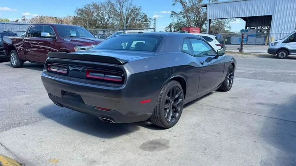 2021 Dodge Challenger 3rd Gen - Image 6 of 16