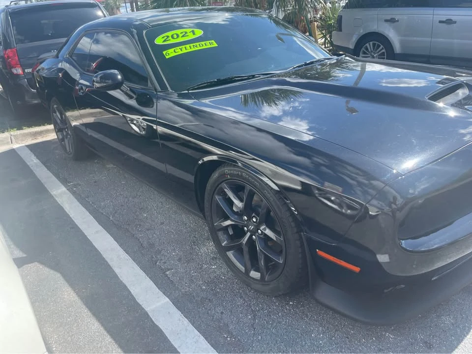 2021 Dodge Challenger 3rd Gen - Image 3 of 8