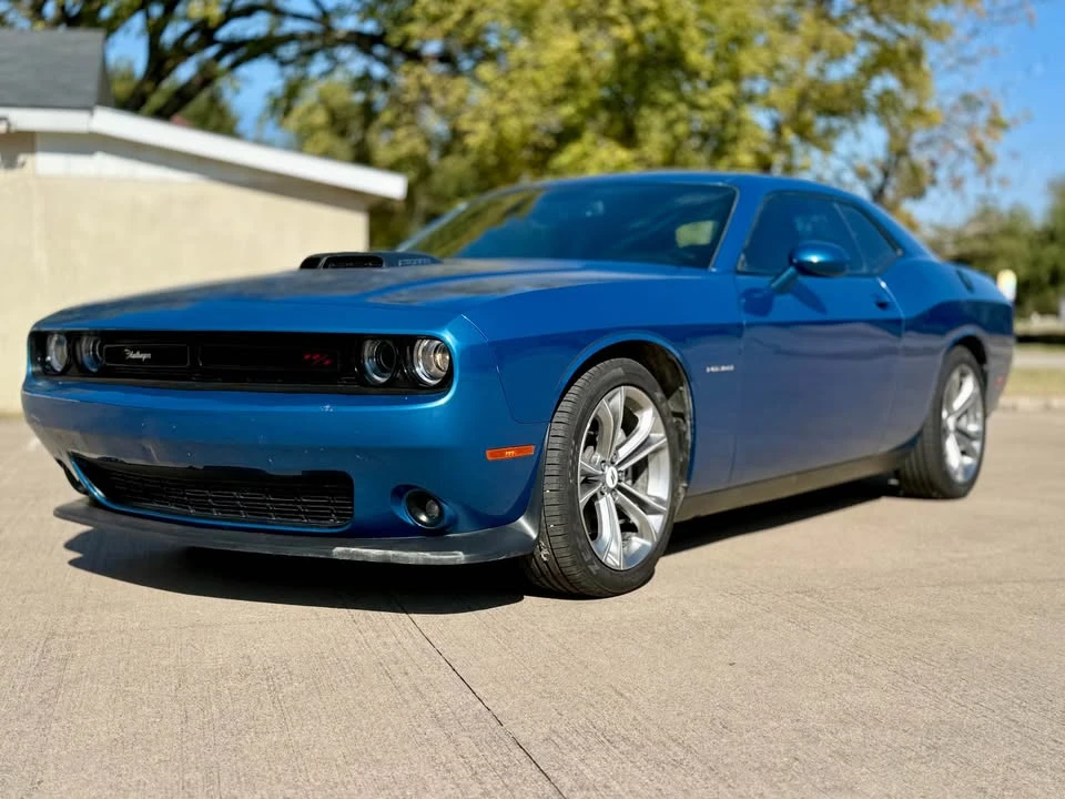 2021 Dodge Challenger 3rd Gen - Image 2 of 11