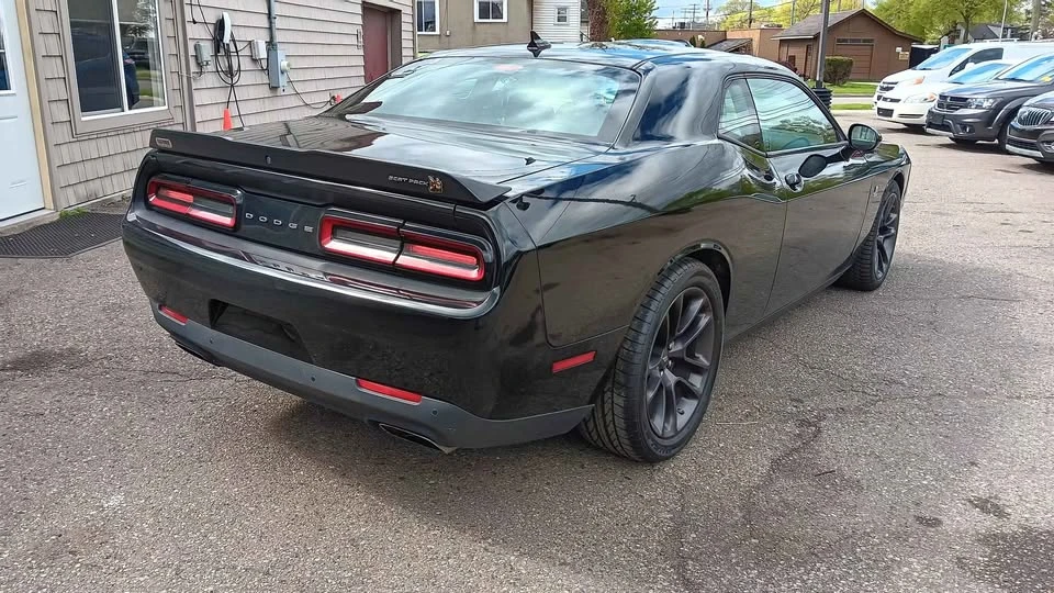 2021 Dodge Challenger 3rd Gen - Image 4 of 15