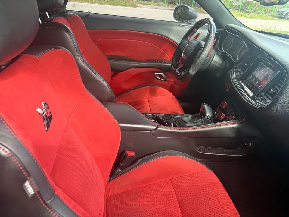 2021 Dodge Challenger 3rd Gen - Image 6 of 17