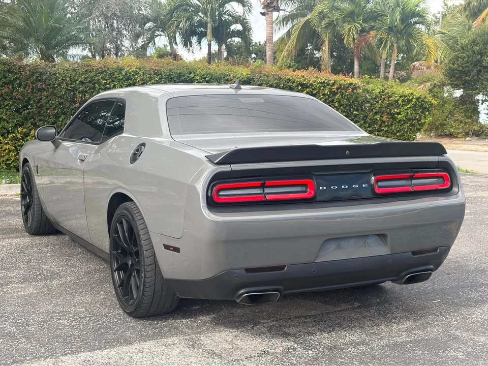 2021 Dodge Challenger 3rd Gen - Image 16 of 17
