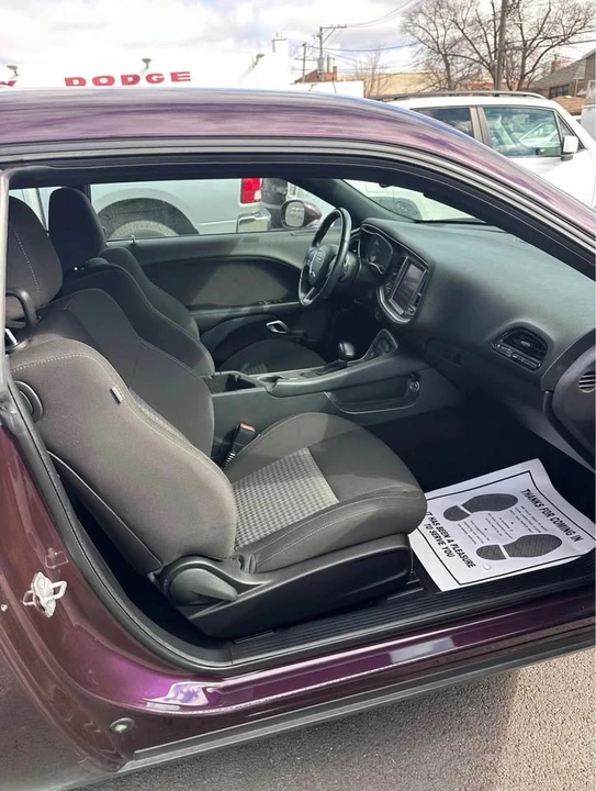 2021 Dodge Challenger 3rd Gen - Image 10 of 13