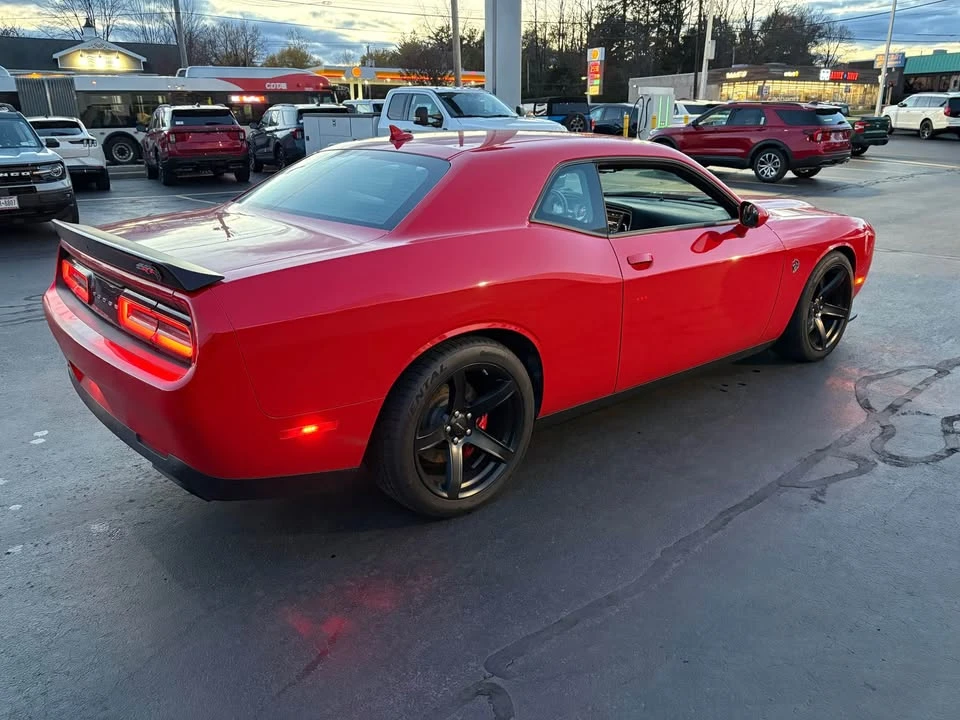 2021 Dodge Challenger SRT Hellcat 3rd Gen - Image 4 of 11
