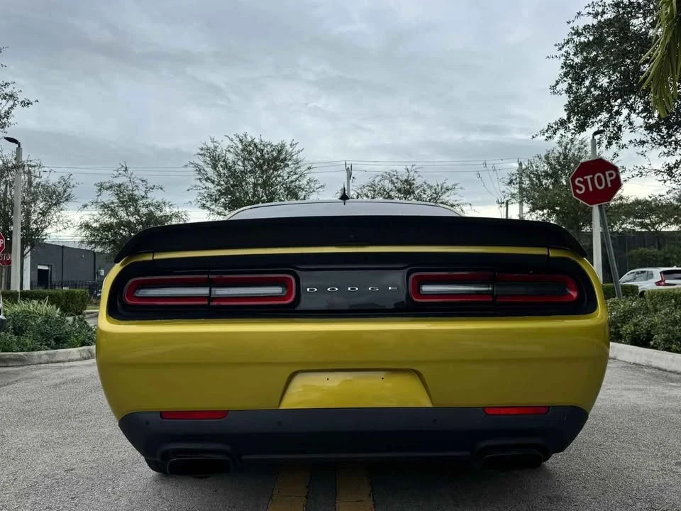 2021 Dodge Challenger SRT Hellcat 3rd Gen - Image 7 of 19