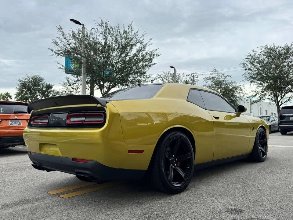 2021 Dodge Challenger SRT Hellcat 3rd Gen - Image 4 of 10