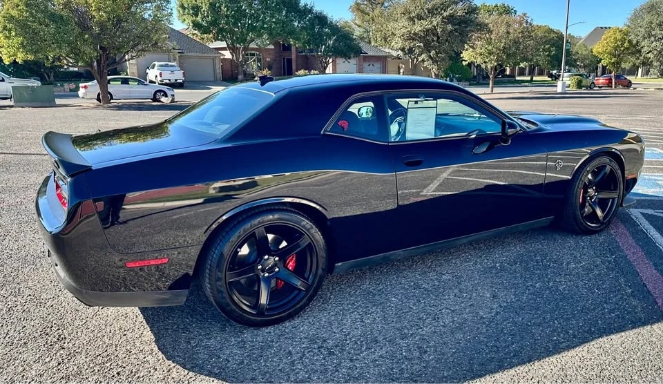 2021 Dodge Challenger SRT Hellcat 3rd Gen - Image 5 of 17