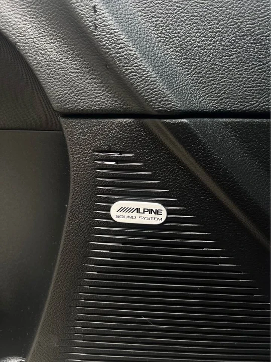 2021 Dodge Challenger SRT Hellcat 3rd Gen - Image 11 of 17