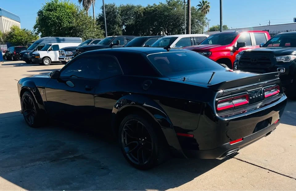 2021 Dodge Challenger SRT Hellcat 3rd Gen - Image 5 of 8