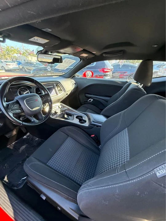 2021 Dodge Challenger 3rd Gen - Image 6 of 8
