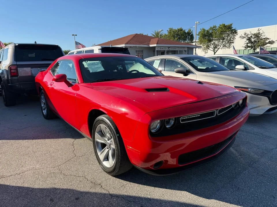 2021 Dodge Challenger 3rd Gen - Image 2 of 8