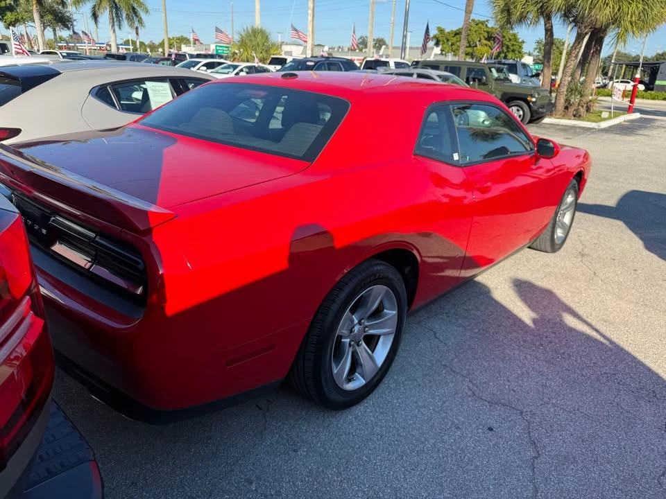2021 Dodge Challenger 3rd Gen - Image 4 of 8