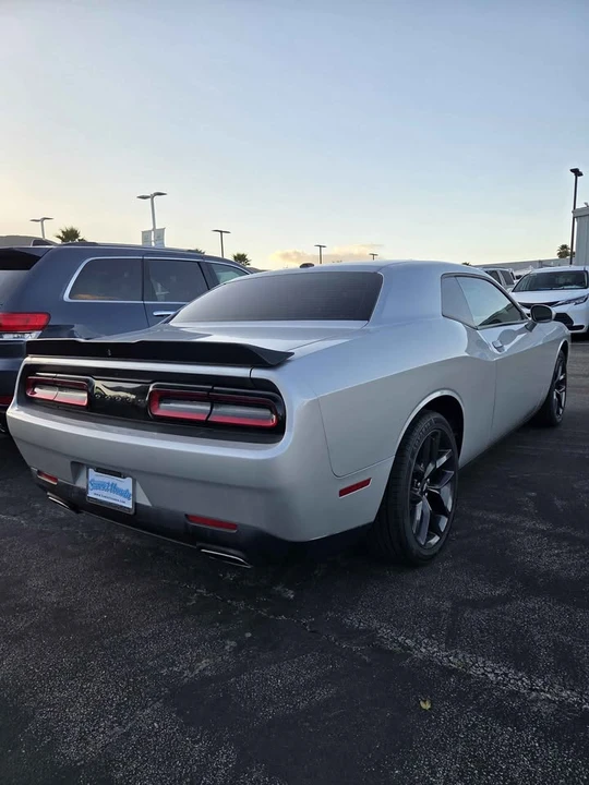 2021 Dodge Challenger 3rd Gen - Image 4 of 11
