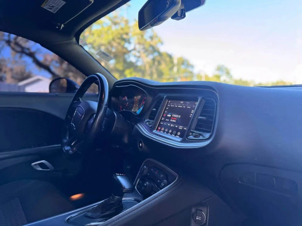 2021 Dodge Challenger 3rd Gen - Image 10 of 11