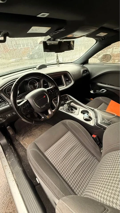 2021 Dodge Challenger 3rd Gen - Image 5 of 5