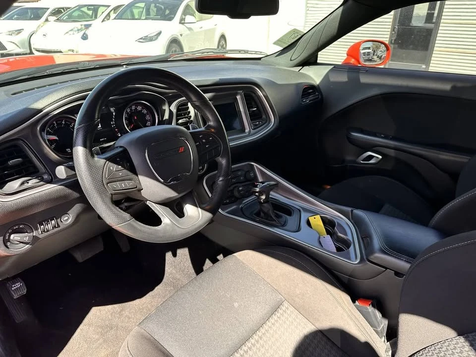 2021 Dodge Challenger 3rd Gen - Image 9 of 10