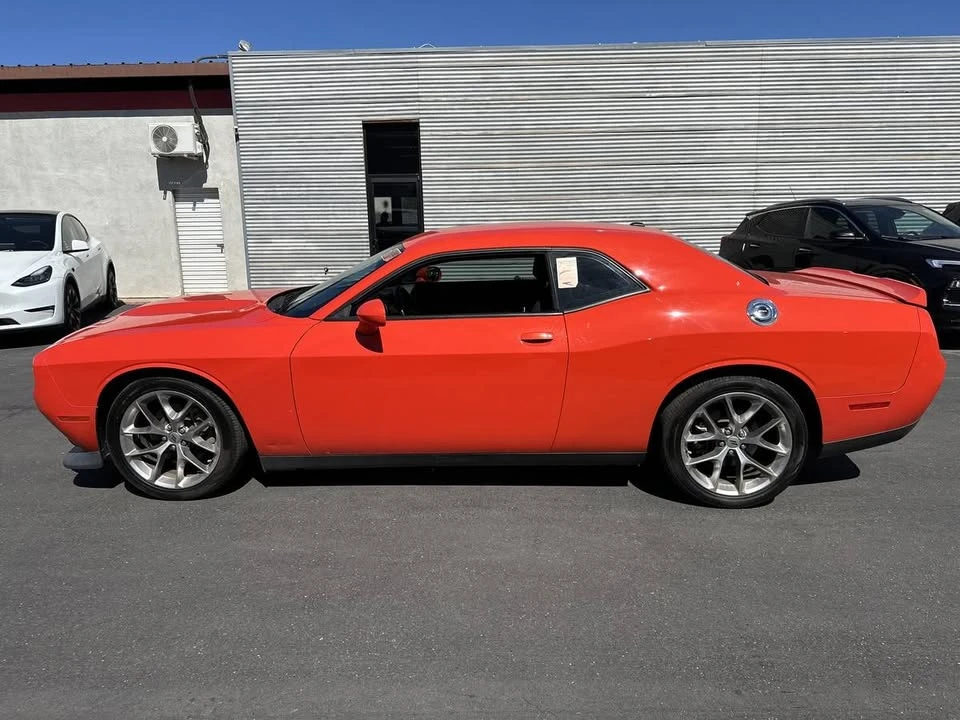 2021 Dodge Challenger 3rd Gen - Image 5 of 10