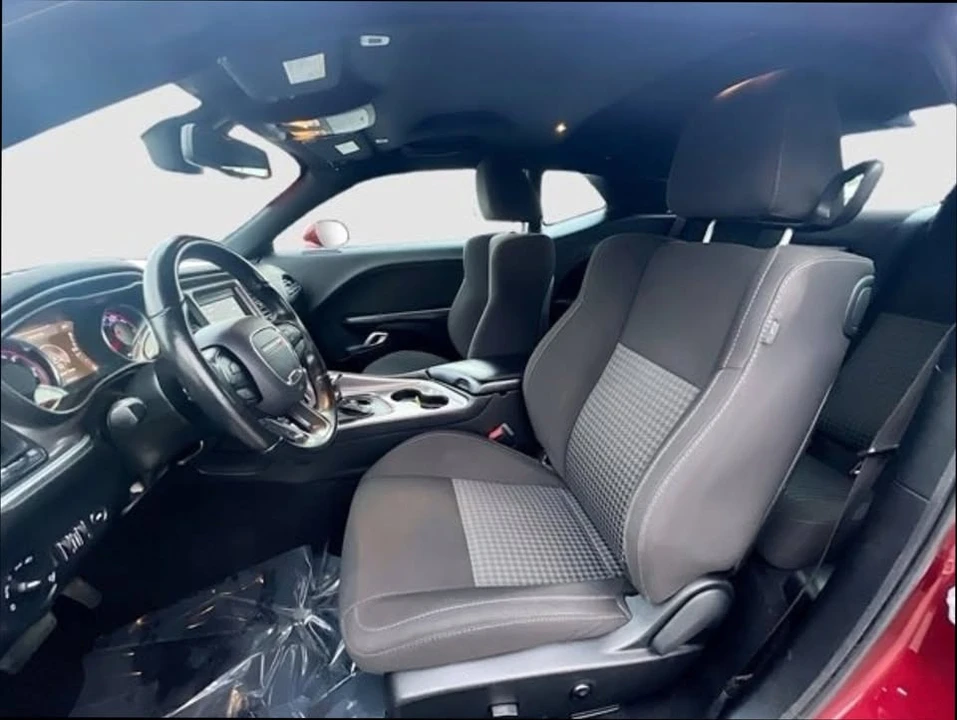 2021 Dodge Challenger 3rd Gen - Image 19 of 20