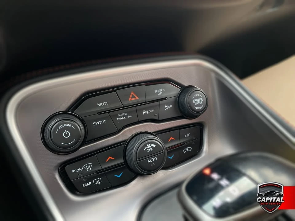 2021 Dodge Challenger 3rd Gen - Image 14 of 19