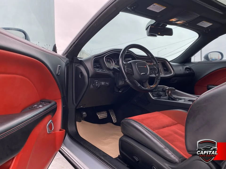 2021 Dodge Challenger 3rd Gen - Image 9 of 19