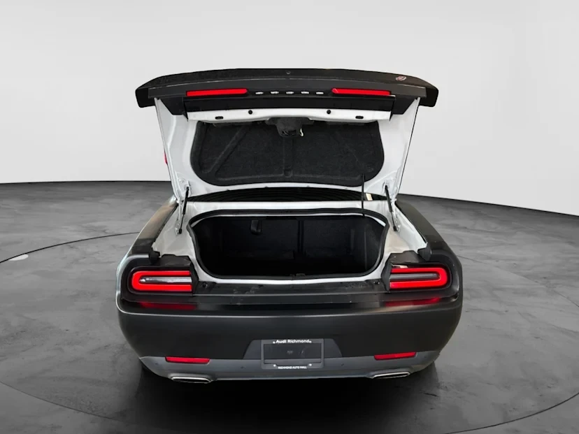 2021 Dodge Challenger 3rd Gen - Image 9 of 19