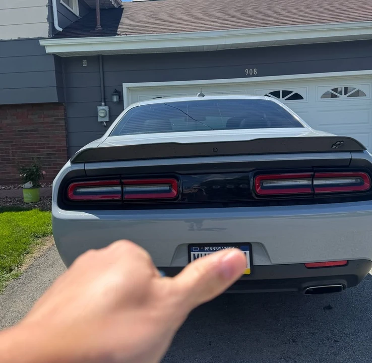 2021 Dodge Challenger 3rd Gen - Image 8 of 9