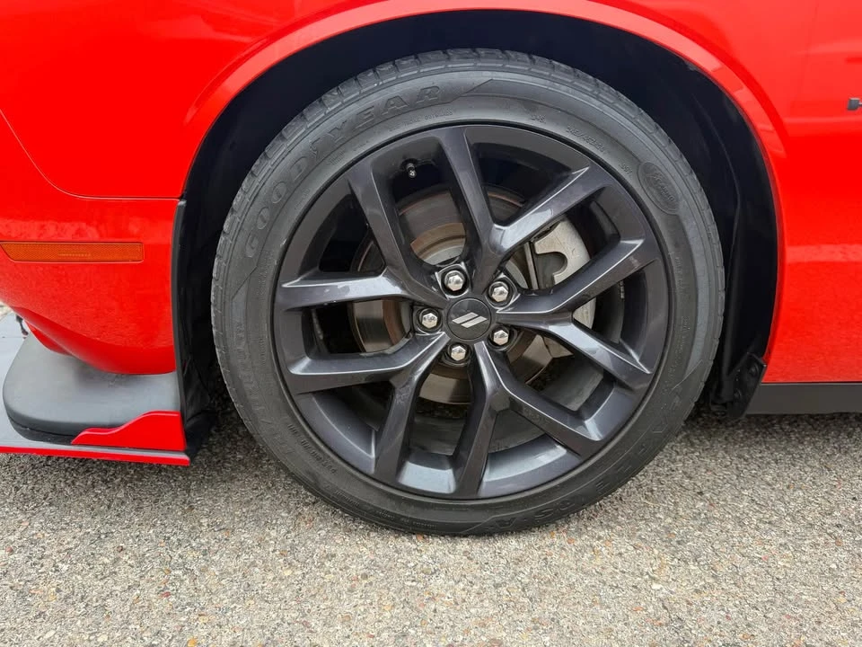 2021 Dodge Challenger 3rd Gen - Image 2 of 9