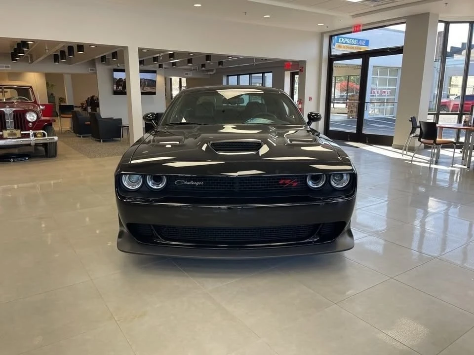 2021 Dodge Challenger 3rd Gen - Image 2 of 19