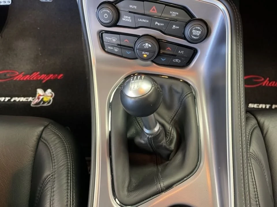 2021 Dodge Challenger 3rd Gen - Image 13 of 19