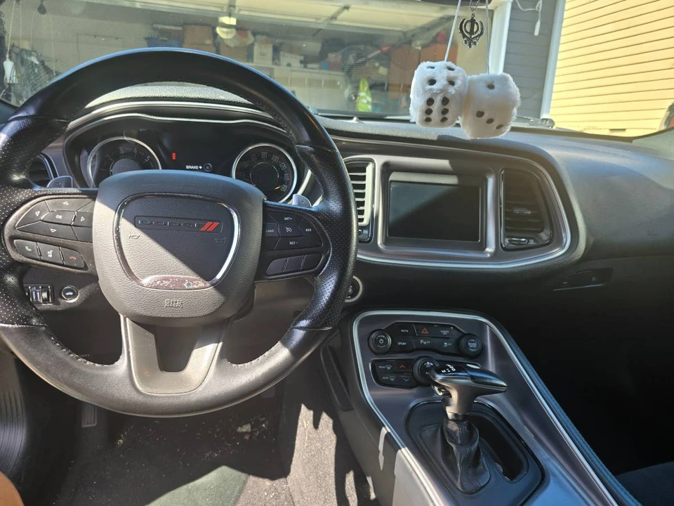 2021 Dodge Challenger 3rd Gen - Image 5 of 10