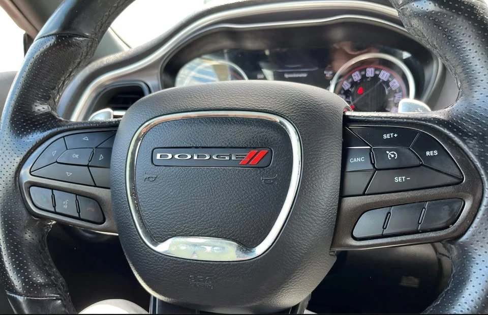 2021 Dodge Challenger 3rd Gen - Image 15 of 20