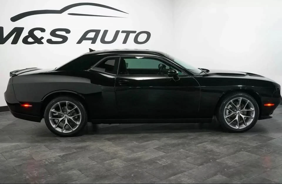 2021 Dodge Challenger 3rd Gen - Image 18 of 18