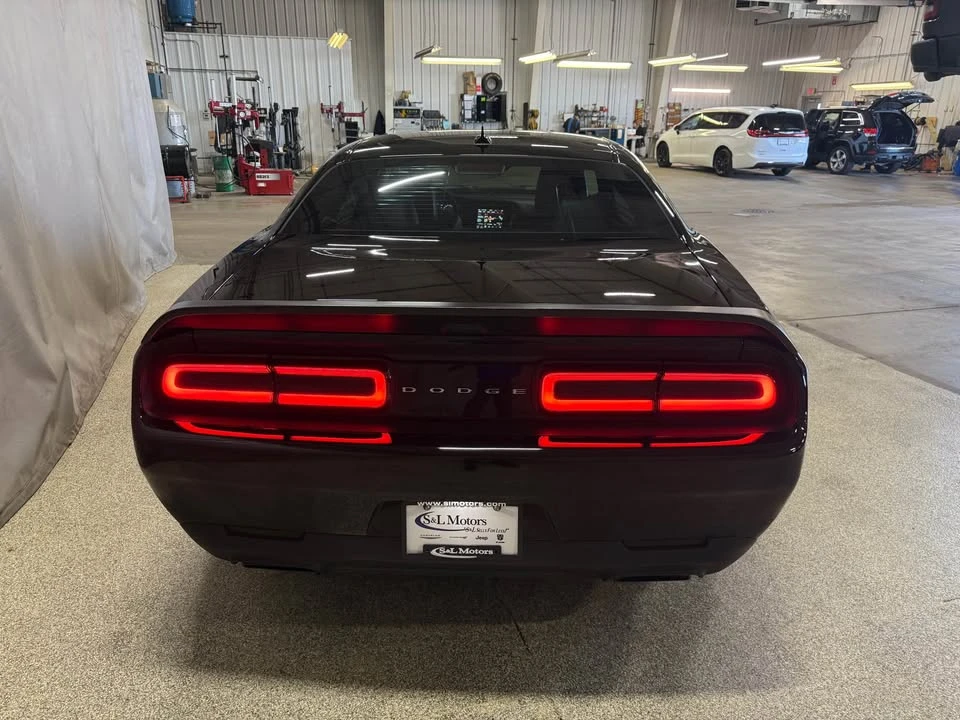 2021 Dodge Challenger SRT Hellcat 3rd Gen - Image 3 of 17
