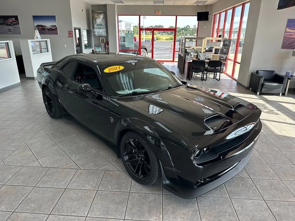 2021 Dodge Challenger SRT Hellcat 3rd Gen - Image 9 of 20