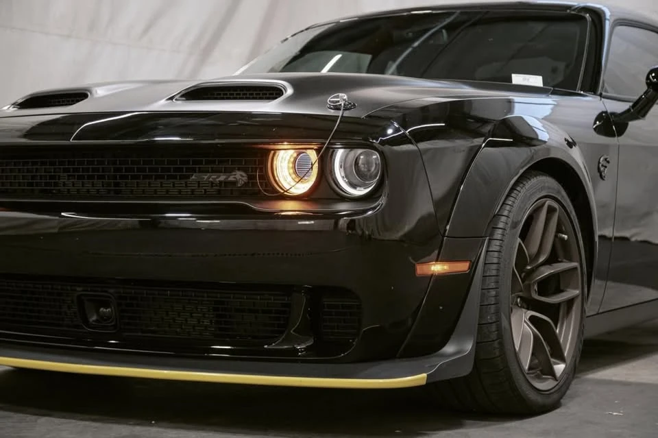 2021 Dodge Challenger SRT Hellcat 3rd Gen - Image 9 of 12