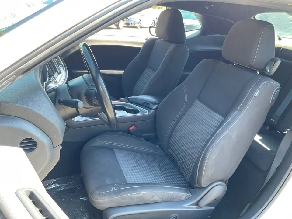 2021 Dodge Challenger 3rd Gen - Image 19 of 20