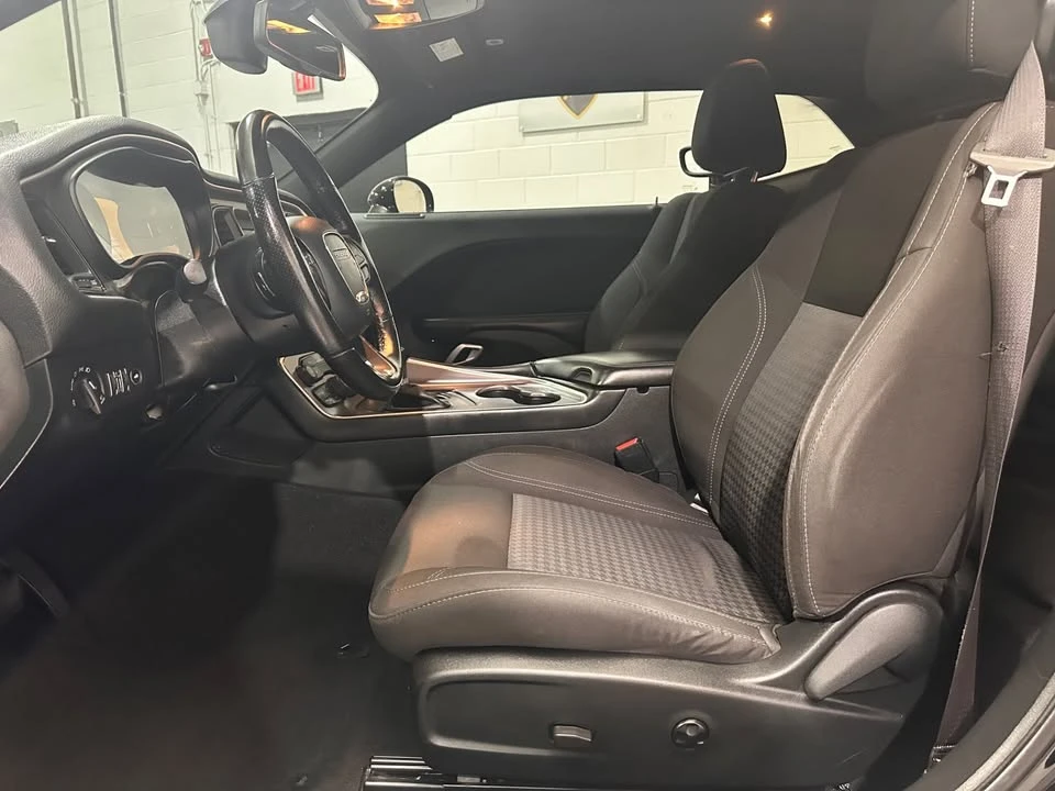 2021 Dodge Challenger 3rd Gen - Image 8 of 17