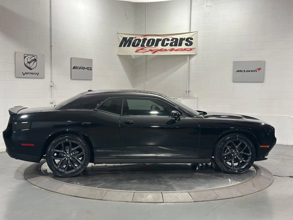 2021 Dodge Challenger 3rd Gen - Image 5 of 17