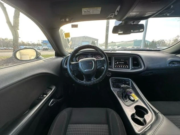 2021 Dodge Challenger 3rd Gen - Image 9 of 19