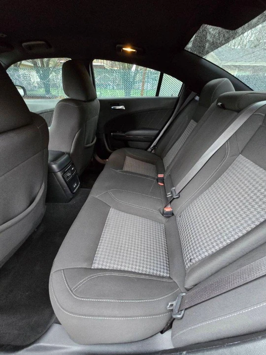 2021 Dodge Charger 8th Gen - Image 10 of 15