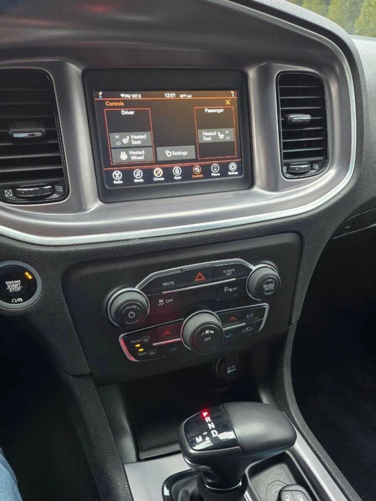 2021 Dodge Charger 8th Gen - Image 11 of 15
