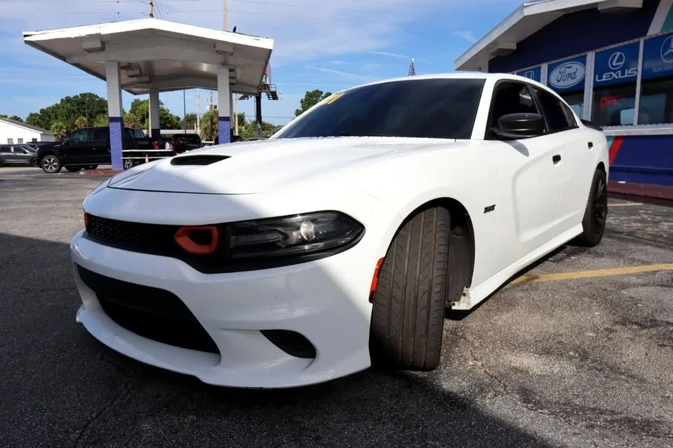 2021 Dodge Charger 8th Gen - Image 11 of 20