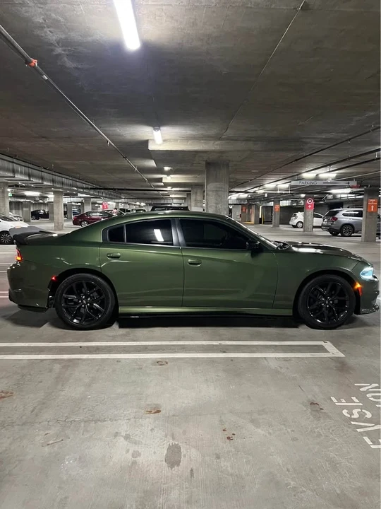 2021 Dodge Charger 8th Gen - Image 9 of 18