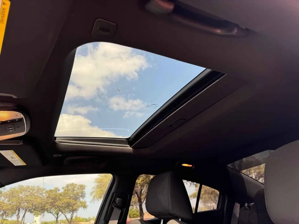 2021 Dodge Charger 8th Gen - Image 16 of 18