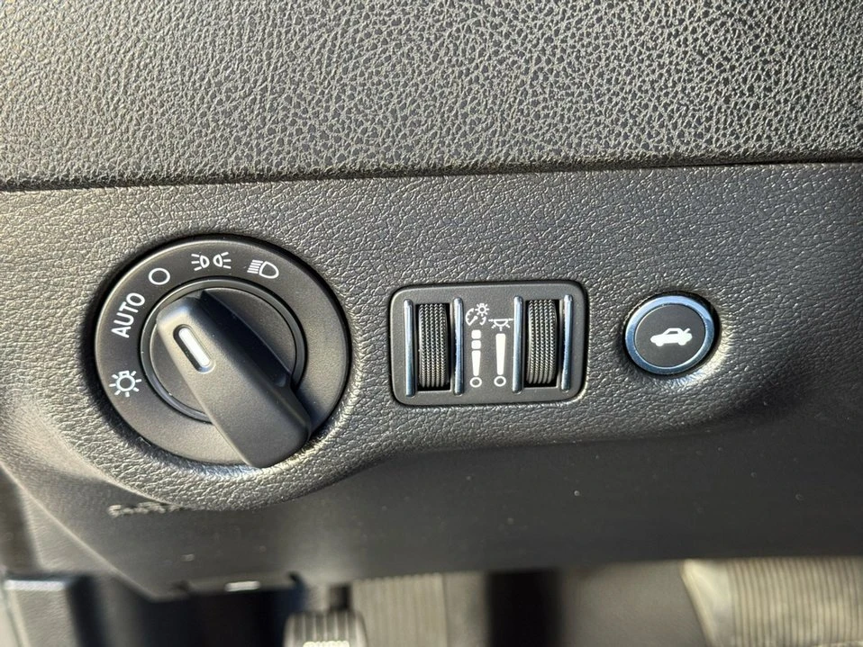 2021 Dodge Charger 8th Gen - Image 20 of 20