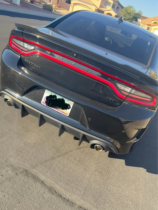 2021 Dodge Charger 8th Gen - Image 2 of 7