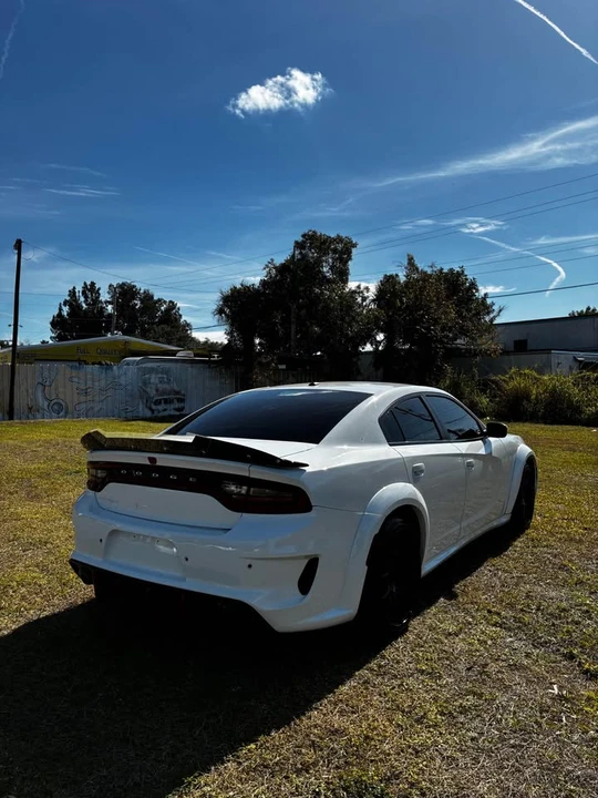 2021 Dodge Charger 8th Gen - Image 6 of 9